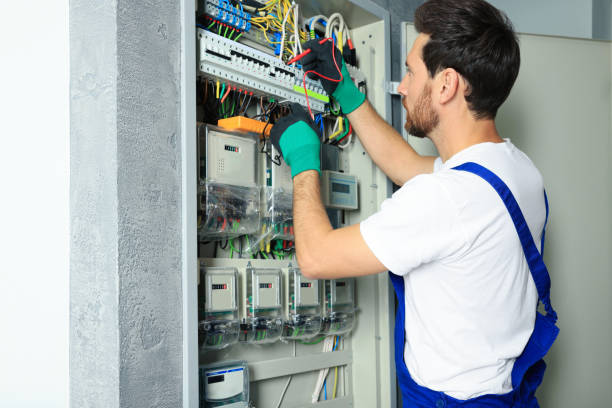 Best Electrical Contractors for Businesses  in Monticello, IA